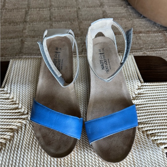 NAOT “Pixie / Mermaid” Wedge Sandal (Blue/Silver/White) – Size 9 - Picture 7 of 7